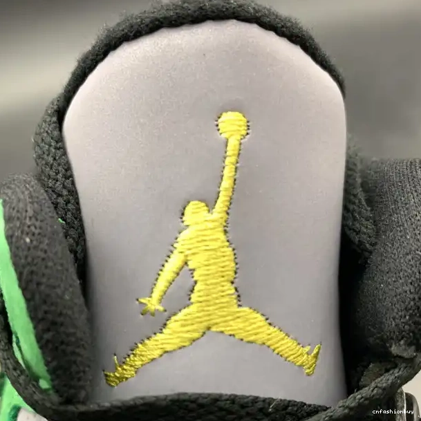 AJ3 Tinker Air PE 3 867493 Oregon Ducks Retro Jordan shoes 0326